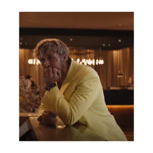 RYAN GOSLING YELLOW SUIT