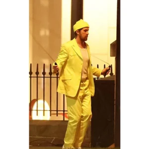 RYAN GOSLING YELLOW SUIT