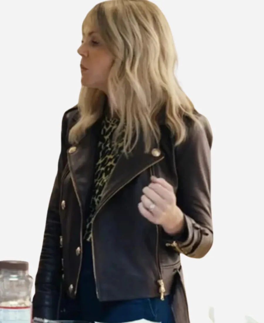 Kaitlin Olson Hacks Leather Jacket