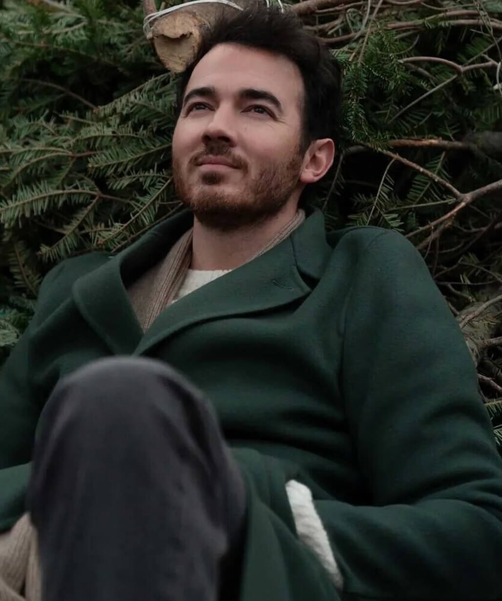 A Very Jonas Christmas Movie 2025 Kevin Jonas Green Coat